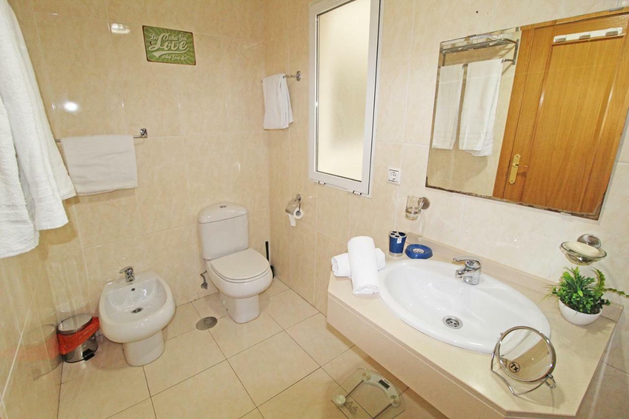 Super Centrico, Luminoso, Amplio, Terrazas Y Patio Apartment Alicante Exterior photo